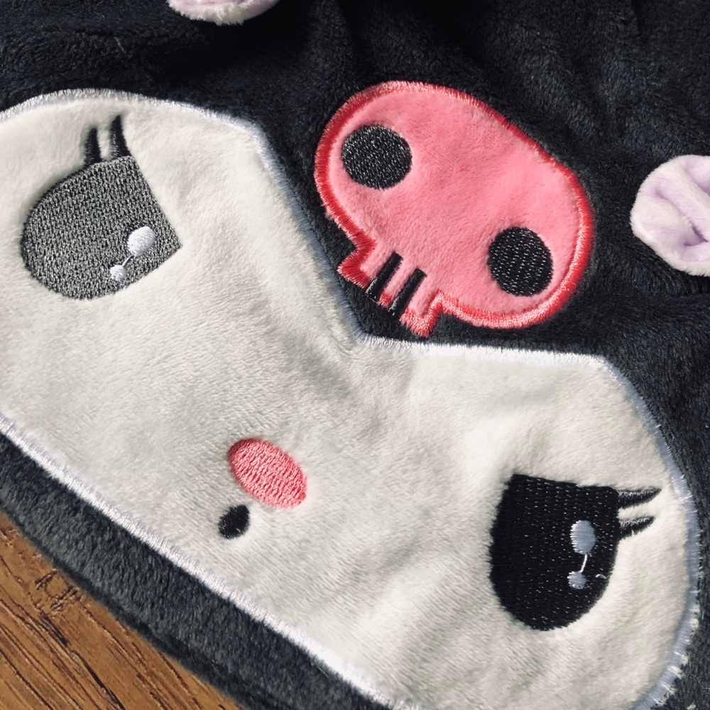 KUROMI-NWOT Soft Dark Gray Drawstring Pouch - Picture 12 of 12